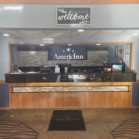 Americinn By Wyndham Hartford Wi Ngoại thất bức ảnh