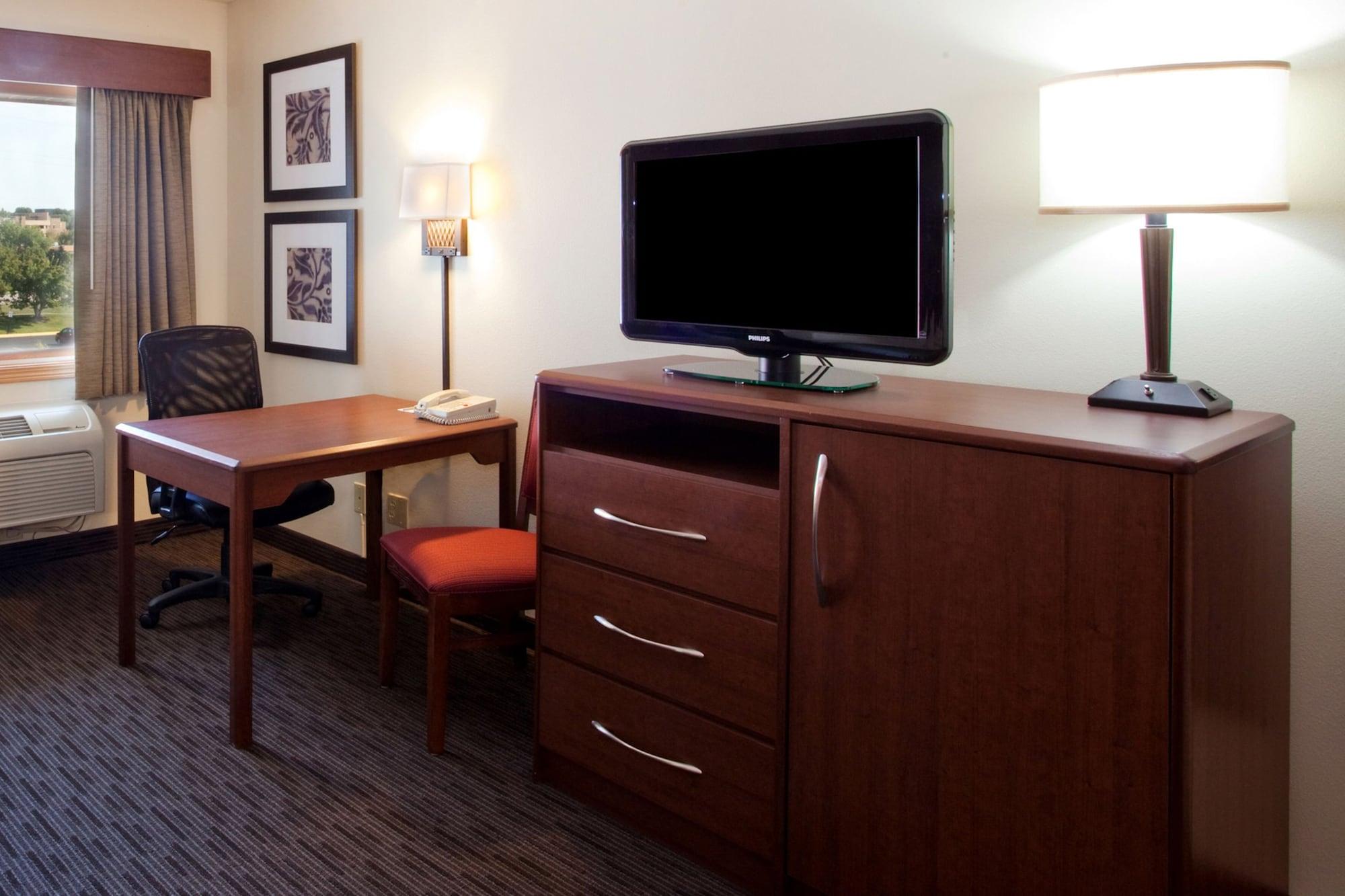Americinn By Wyndham Hartford Wi Ngoại thất bức ảnh