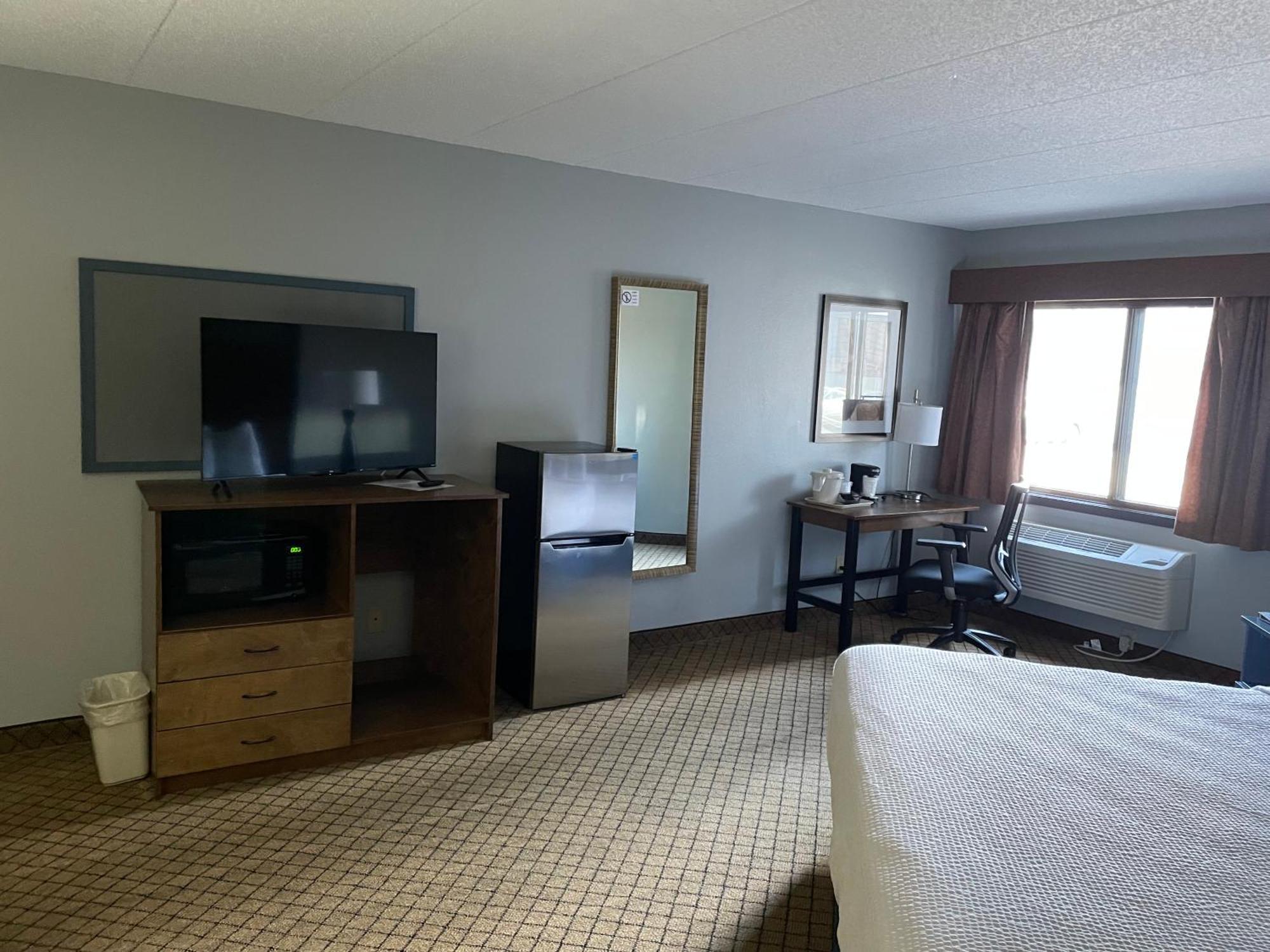 Americinn By Wyndham Hartford Wi Ngoại thất bức ảnh